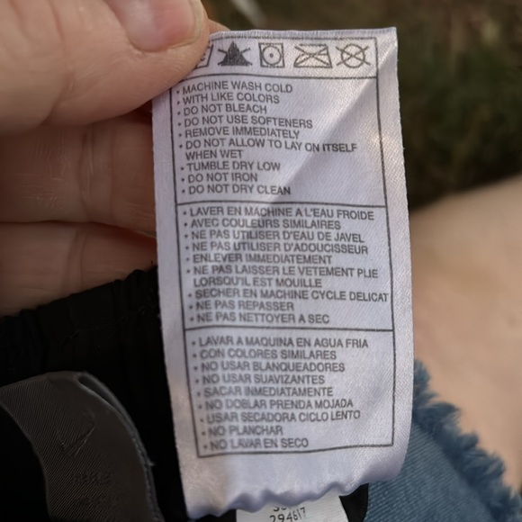 Nike Black Elastic Waist Capris Pants Athletic Activewear White Stripes L 12-14 - Picture 15 of 16